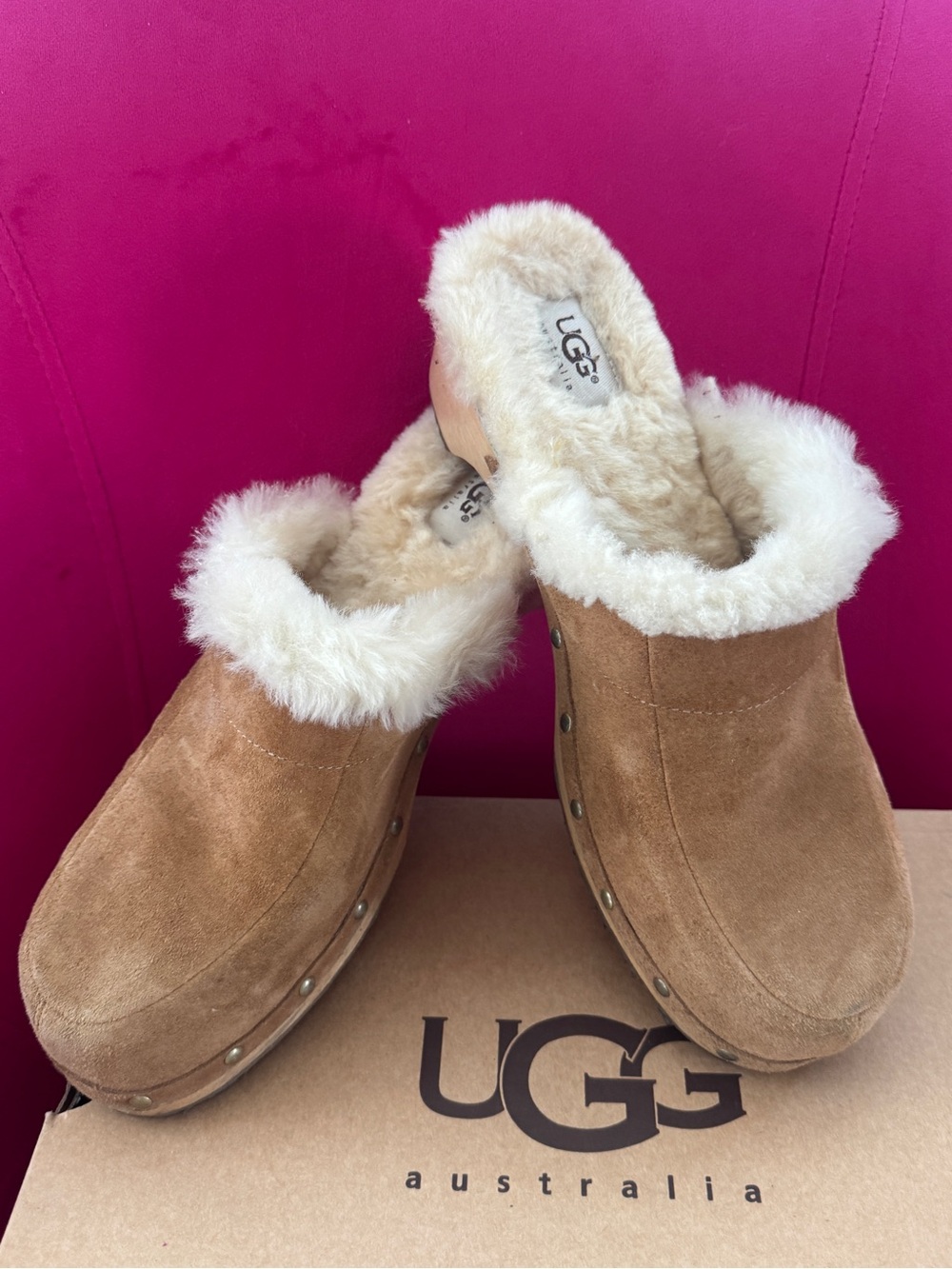 UGG Chestnut Suede Shearling Mule with Cream Trim